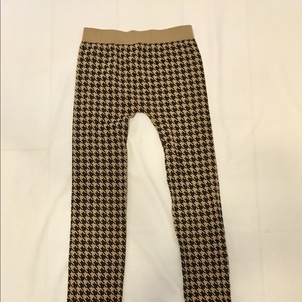 NIKI BIKI Houndstooth Leggings!!!